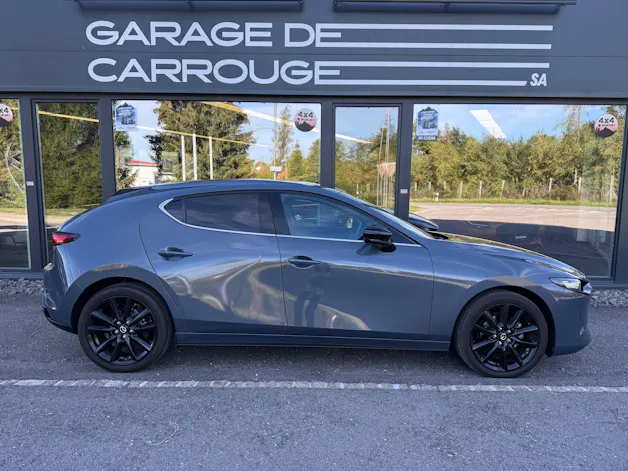 MAZDA 3 Hatchback SKYACTIV-X MHybrid 186 Homura AWD Automat