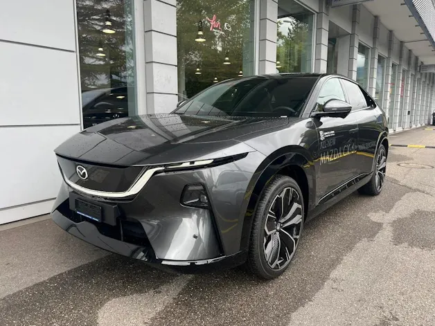 MAZDA CX-6e 68,8 kWh Takumi