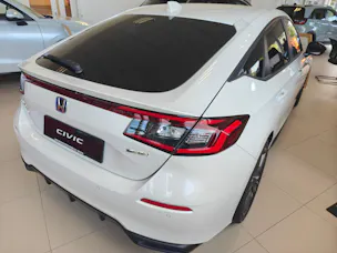 HONDA Civic 2.0 i-MMD HEV Sport