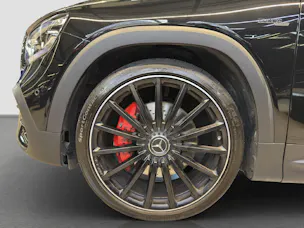 MERCEDES-BENZ GLB 35 AMG 4MATIC