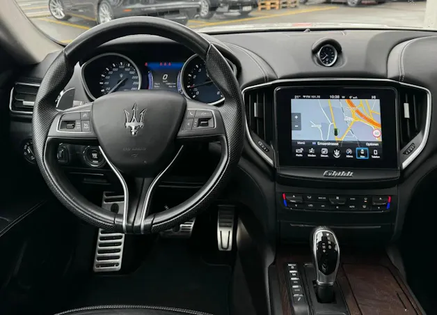 MASERATI Ghibli S Q4 3.0 V6 Facelift