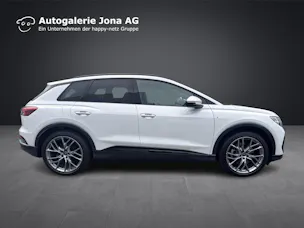 AUDI Q4 e-tron 55 quattro