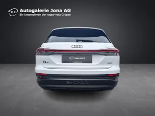 AUDI Q4 e-tron 55 quattro