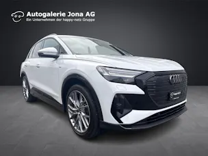 AUDI Q4 e-tron 55 quattro