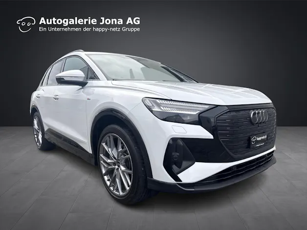 AUDI Q4 e-tron 55 quattro