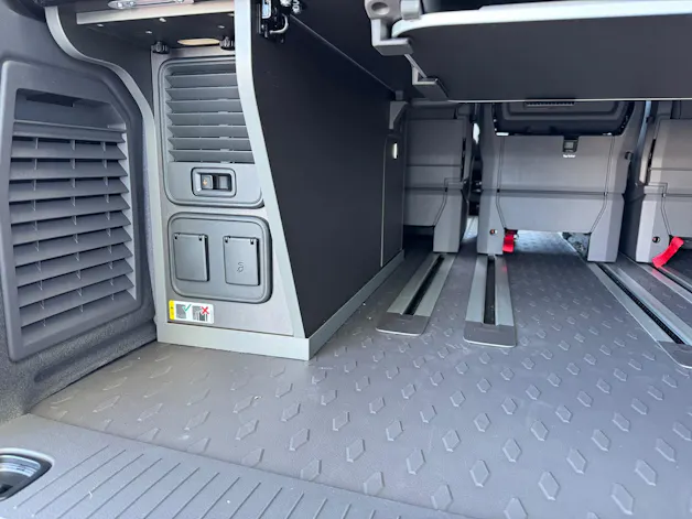 VW California eHybrid 4x4 Beach Tour Liberty 4Motion mit 5-Sitzplätzen