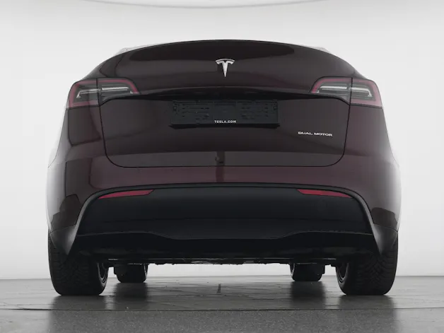 Tesla Model Y Long Range