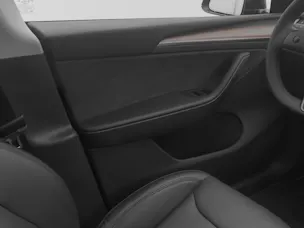 Tesla Model Y Long Range