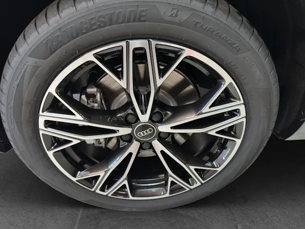 AUDI Q3 SUV TFSI quattro 195 kW S tronic