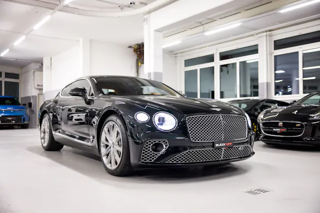 BENTLEY CONTINENTALental GT 4.0 V8 *CH-FHZ*