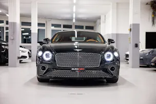 BENTLEY Continental GT 4.0 V8 *CH-FHZ*