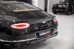 BENTLEY Continental GT 4.0 V8 *CH-FHZ*
