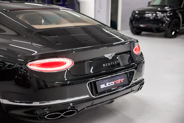 BENTLEY CONTINENTALental GT 4.0 V8 *CH-FHZ*