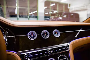 BENTLEY Continental GT 4.0 V8 *CH-FHZ*