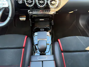 MERCEDES-BENZ A 35 AMG 4Matic Speedshift