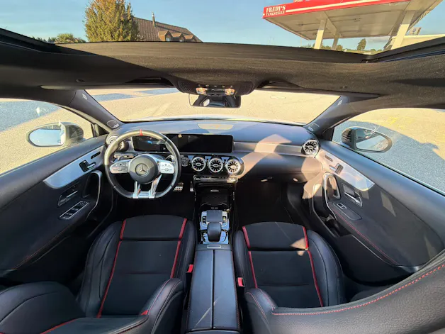 MERCEDES-BENZ A 35 AMG 4Matic Speedshift