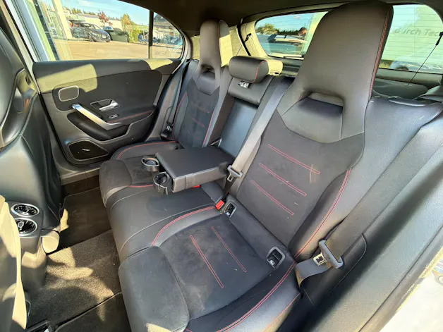 MERCEDES-BENZ A 35 AMG 4Matic Speedshift