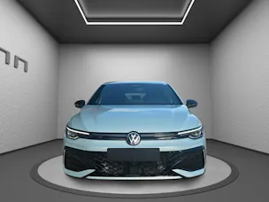 VW Golf 1.5 TSI HEV R-Line