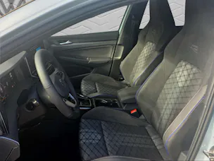 VW Golf 1.5 TSI HEV R-Line