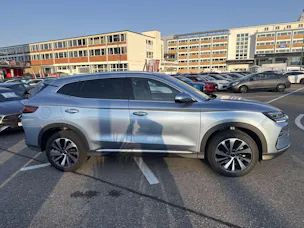 BYD Seal U DM-i PHEV Design AWD 324PS Automat