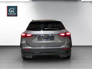 MERCEDES-BENZ GLA 250 AMG Line 8G-DCT
