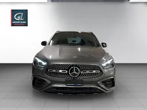 MERCEDES-BENZ GLA 250 AMG Line 8G-DCT