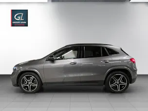 MERCEDES-BENZ GLA 250 AMG Line 8G-DCT