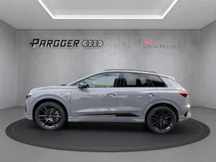 AUDI Q4 e-tron SUV quattro performance Swiss Ski