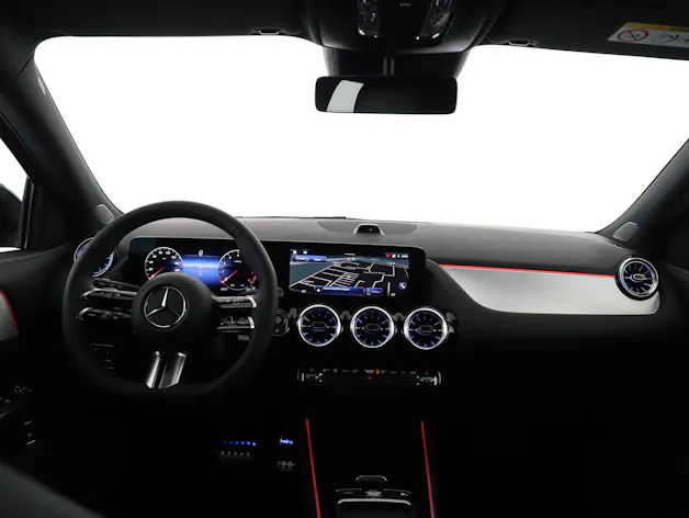 MERCEDES-BENZ GLA 200 Night Star 7G-D