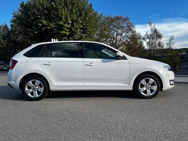 SKODA Rapid Spaceback 1.2 TSI Ambition DSG
