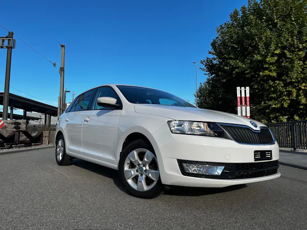 SKODA Rapid Spaceback 1.2 TSI Ambition DSG