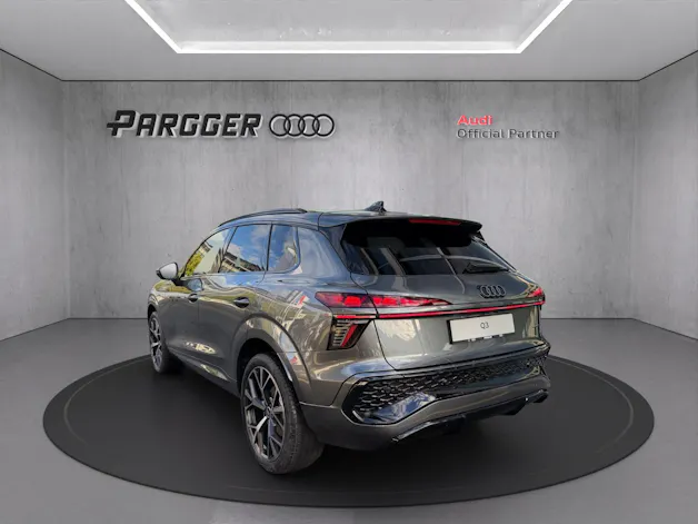 AUDI Q3 SUV TFSI quattro 195 kW S tronic