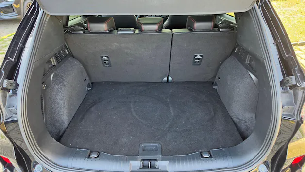 FORD Kuga 2.5 Hybrid ST-Line X 4x4