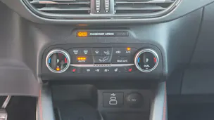 FORD Kuga 2.5 Hybrid ST-Line X 4x4