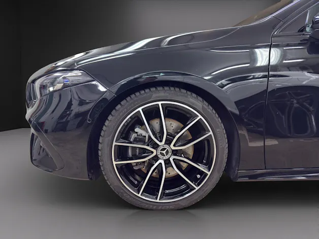 MERCEDES-BENZ A 220 4Matic 8G-DCT