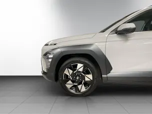 HYUNDAI Kona 1.6 GDi HEV Amplia DCT