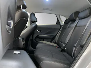 HYUNDAI Kona 1.6 GDi HEV Amplia DCT
