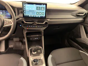 DACIA Duster 1.2 Hybrid Journey 4WD