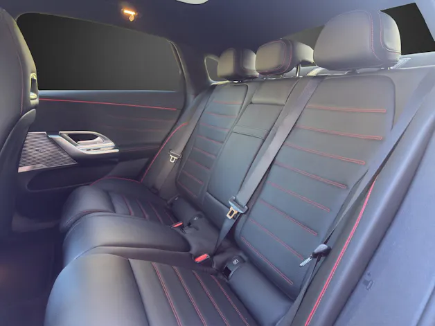 MERCEDES-BENZ C 400