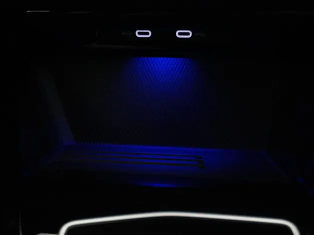 VW Golf VIII 1.5 eTSI R-Line DSG