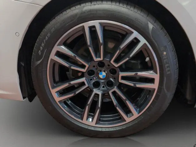 BMW 5er Reihe G61 Touring 520d xDrive