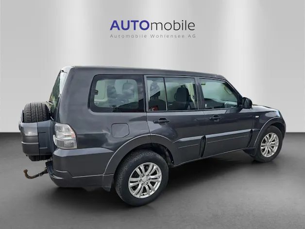 Mitsubishi Pajero 3.2 DI-D Professional Plus Automatic