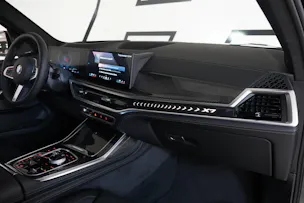 BMW X7 xDrive 48V 40d M Sport Pro Steptronic
