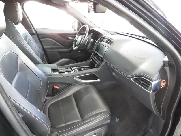 Jaguar F-Pace 30t 2.0 R-Sport AWD Automatik