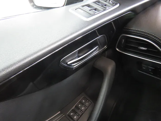 Jaguar F-Pace 30t 2.0 R-Sport AWD Automatik