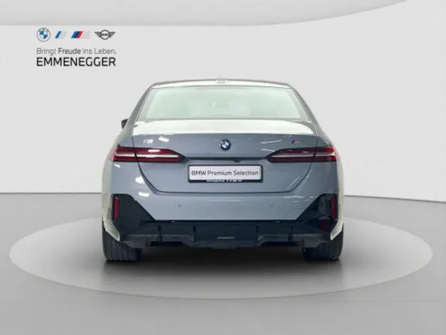 BMW i5 G60 M60 xDrive