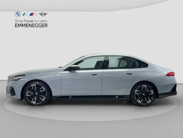 BMW i5 G60 M60 xDrive