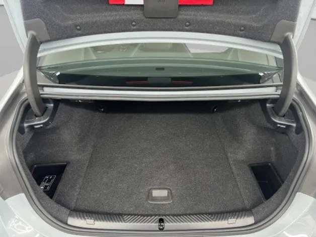 BMW i5 G60 M60 xDrive