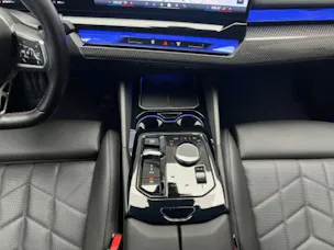 BMW i5 G60 M60 xDrive