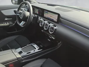 MERCEDES-BENZ CLA Shooting Brake 250 4Matic 8G-DCT